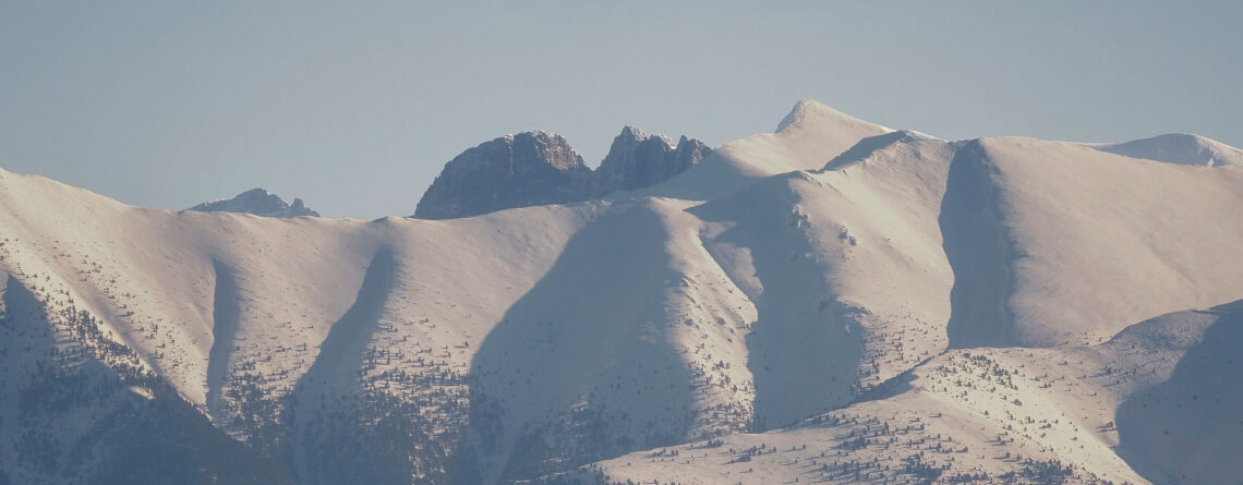 Pierian Mountains